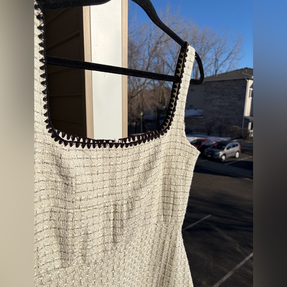 🆕 Antonio Melani Aurelia Tweed Mini Dress Ivory Black Trim Sleeveless Ruffle Hem - Picture 6 of 17